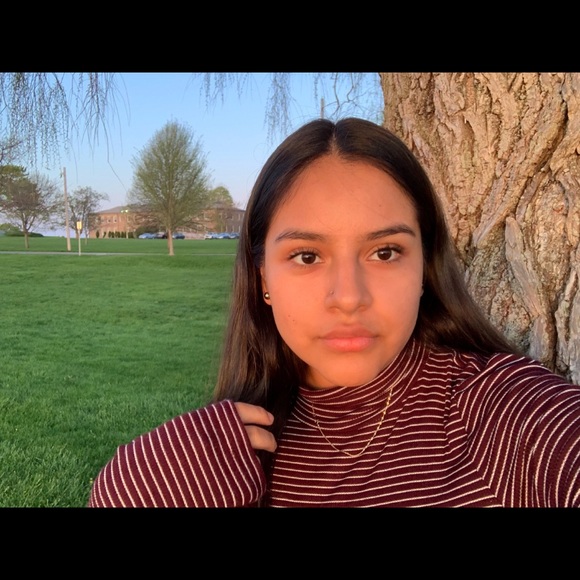 Meet your Posher, Ruth - Picture 2 of 5